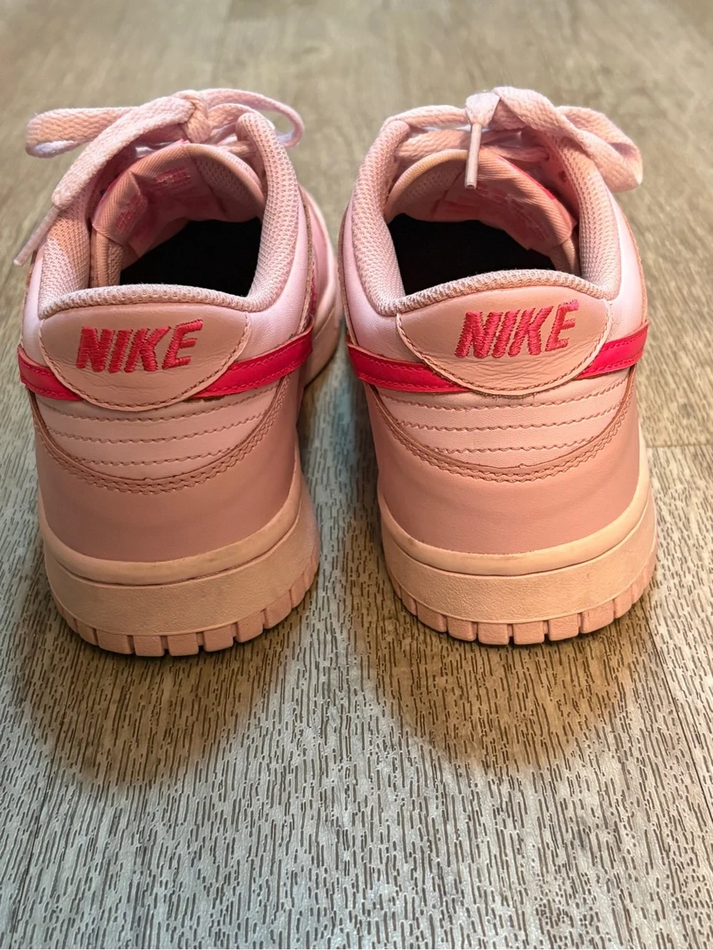NIKE DUNKS PINK 7Y